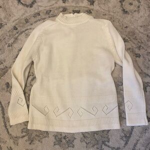 vintage white knit sweater with embroidery detail knit size small